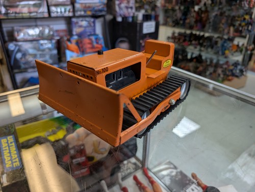 100 bulldozer orange - 100,
